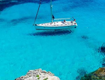Excursions by sailing boat of the Egadi island